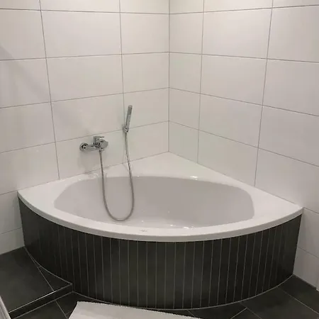 Lauer Διαμέρισμα